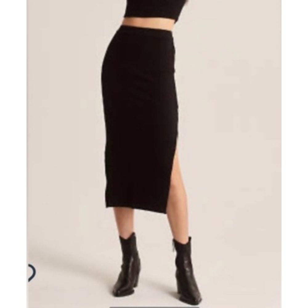 Abercrombie & Fitch Black Ribbed Sweater Skirt Double Side Slits Midi Pencil M